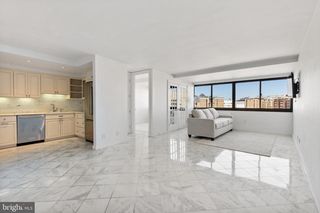 2500 VIRGINIA AVE NW #1005-S, Washington, DC 20037