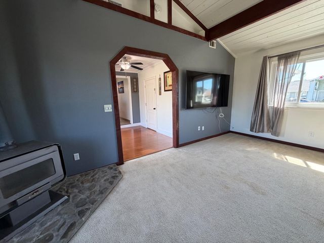 1547 Patchett Dr, Newman, CA 95360