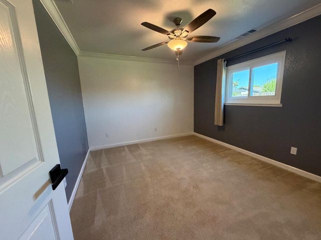 1547 Patchett Dr, Newman, CA 95360