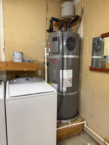 1547 Patchett Dr, Newman, CA 95360