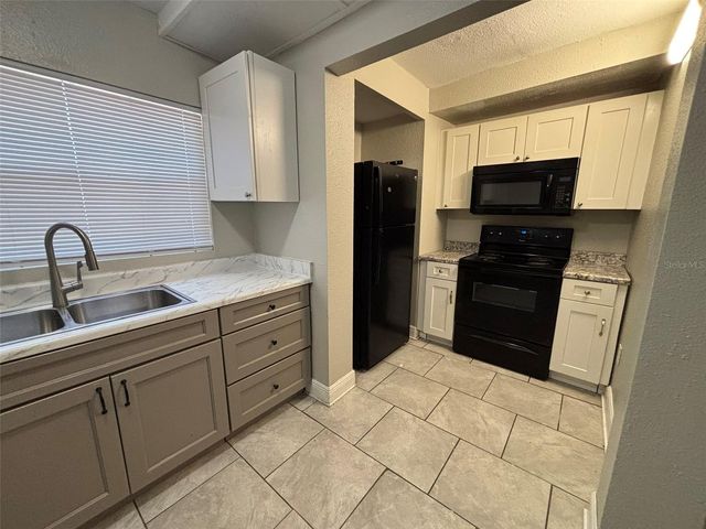 1025 E MAIN STREET, Bartow, FL 33830