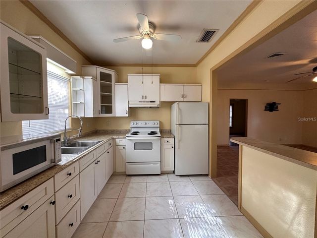 1025 E MAIN STREET, Bartow, FL 33830
