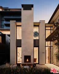 8880 Rosewood Avenue, West Hollywood, CA 90048