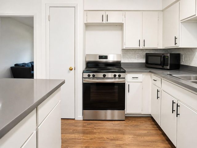 4040 San Felipe Street 134, Houston, TX 77027