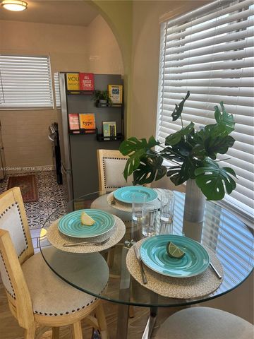 7720 Harding Avenue 8, Miami Beach, FL 33141