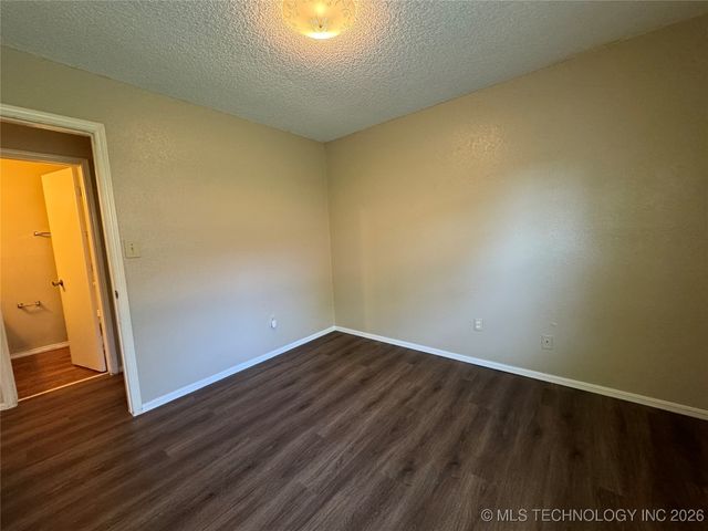 3914 S 125th East Avenue, Tulsa, OK 74146