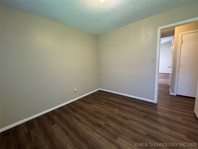 3914 S 125th East Avenue, Tulsa, OK 74146