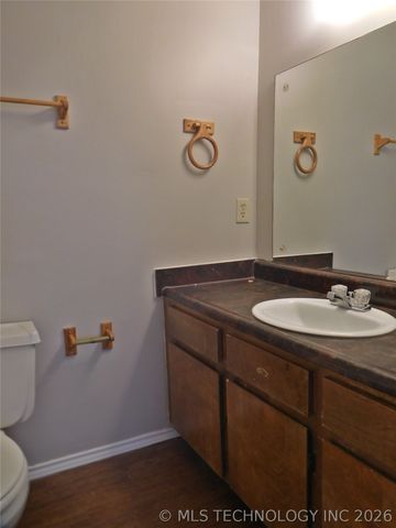 3914 S 125th East Avenue, Tulsa, OK 74146