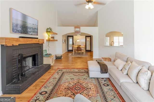 2084 Township Drive, Woodstock, GA 30189