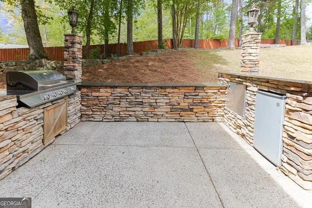 2084 Township Drive, Woodstock, GA 30189