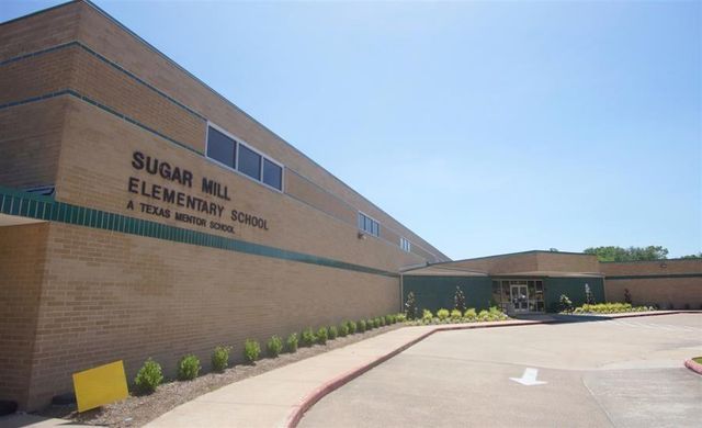 2222 Keeran Point Court, Sugar Land, TX 77498