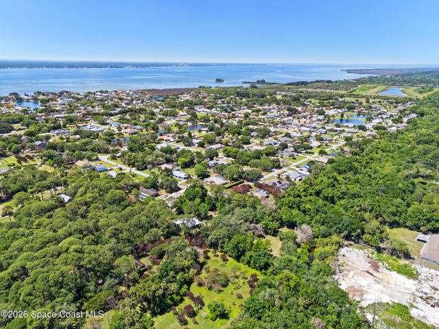 255 Mockingbird Lane, Merritt Island, FL 32953