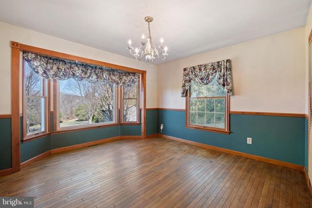 39 LONG DR, Elkton, MD 21921