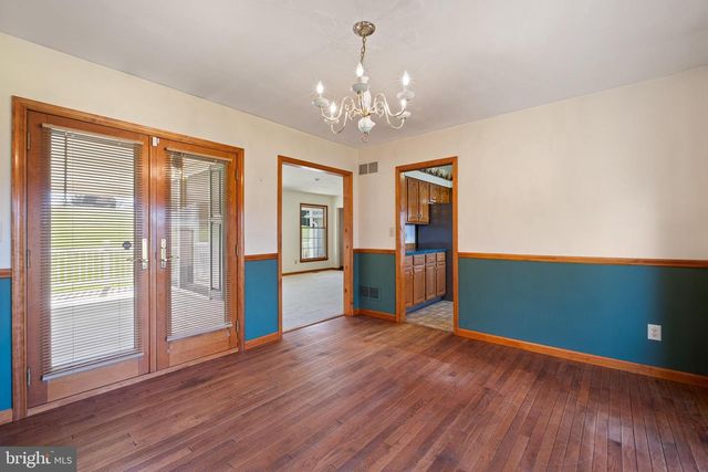 39 LONG DR, Elkton, MD 21921