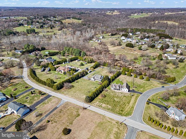 39 LONG DR, Elkton, MD 21921