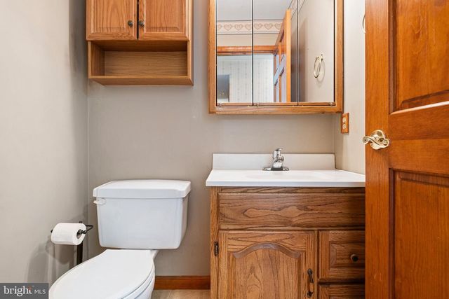 39 LONG DR, Elkton, MD 21921