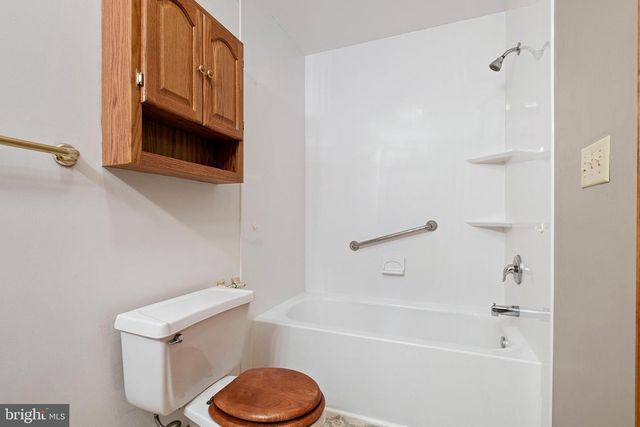 39 LONG DR, Elkton, MD 21921