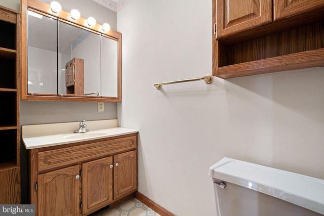 39 LONG DR, Elkton, MD 21921