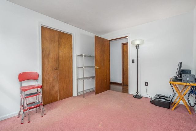 2 Mccrillis Road, Nottingham, NH 03290