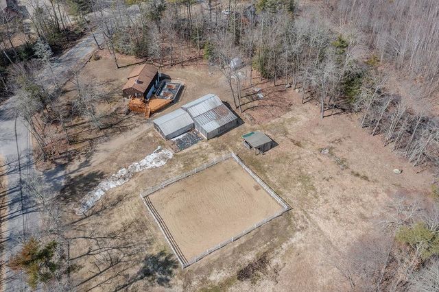 2 Mccrillis Road, Nottingham, NH 03290