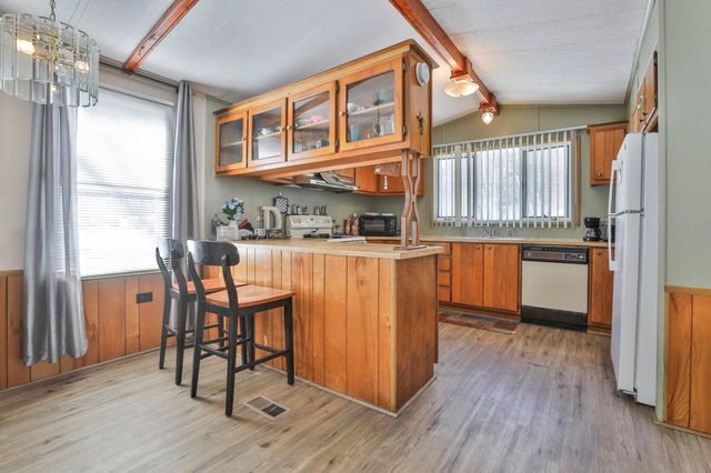 16 Buttonwood Lane, Merrimack, NH 03054