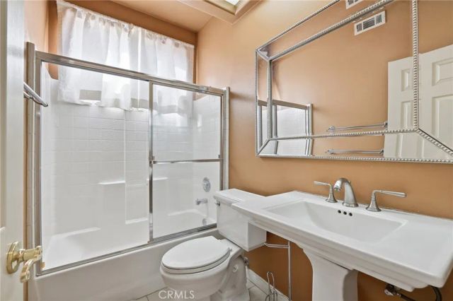 38264 Hillcrest Drive, Palmdale, CA 93551