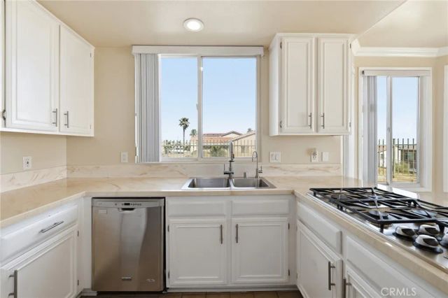 38264 Hillcrest Drive, Palmdale, CA 93551