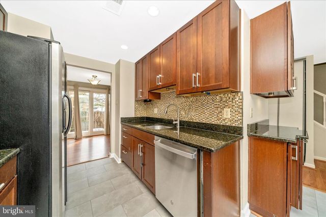 106 LAMONT LN, Gaithersburg, MD 20878