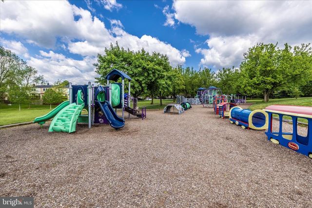 106 LAMONT LN, Gaithersburg, MD 20878