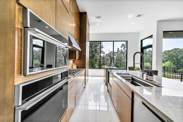 601 Greystone Boulevard, Cabot, AR 72023