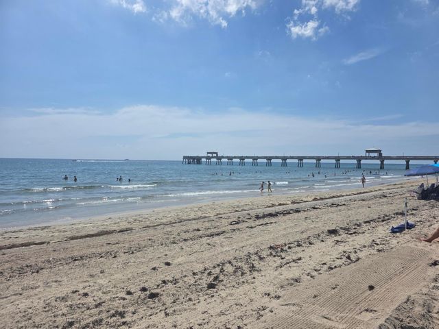 190 SE 7TH Street 103, Deerfield Beach, FL 33441