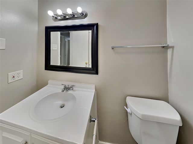 14002 Edenglen Drive, Houston, TX 77049