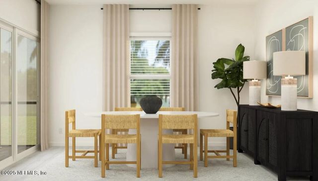 586 AVALON WOODS Lane, Jacksonville, FL 32218