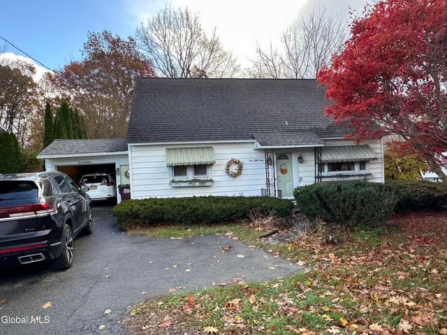 151 S Kingsboro Avenue, Gloversville, NY 12078