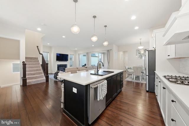 22912 BUBBLING BROOK DR, Brambleton, VA 20148