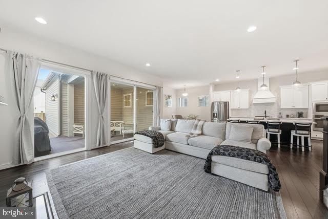 22912 BUBBLING BROOK DR, Brambleton, VA 20148