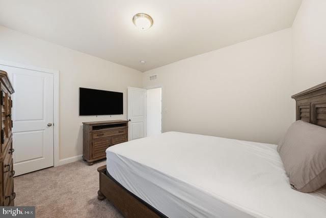 22912 BUBBLING BROOK DR, Brambleton, VA 20148