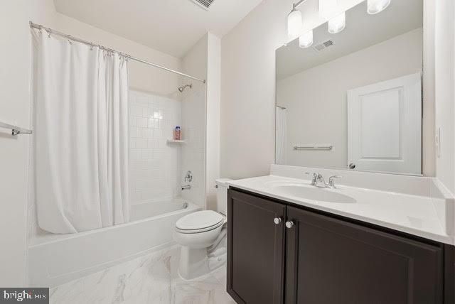 22912 BUBBLING BROOK DR, Brambleton, VA 20148