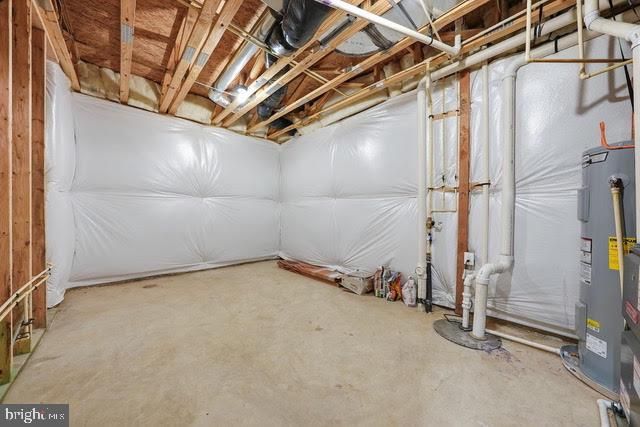 22912 BUBBLING BROOK DR, Brambleton, VA 20148