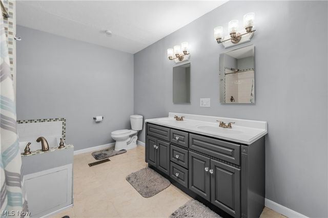 318 Bellaire Road, Avon Lake, OH 44012
