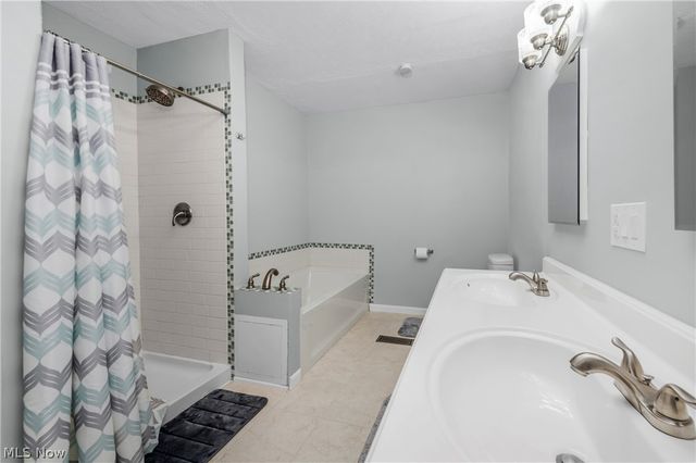318 Bellaire Road, Avon Lake, OH 44012