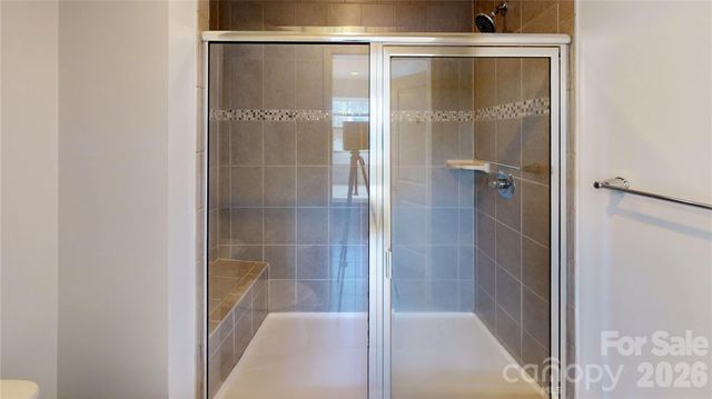 1637 Fleetwood Drive, Charlotte, NC 28208