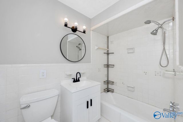 1204 Willowbrook Drive SE APT C, Huntsville, AL 35802