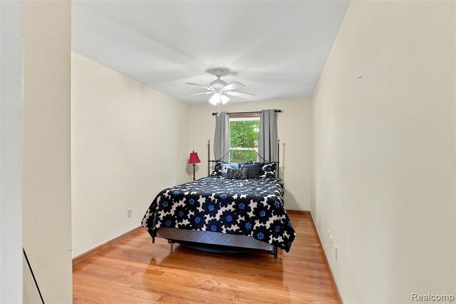 793 N Adams Road, Rochester Hills, MI 48309