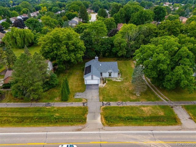 793 N Adams Road, Rochester Hills, MI 48309