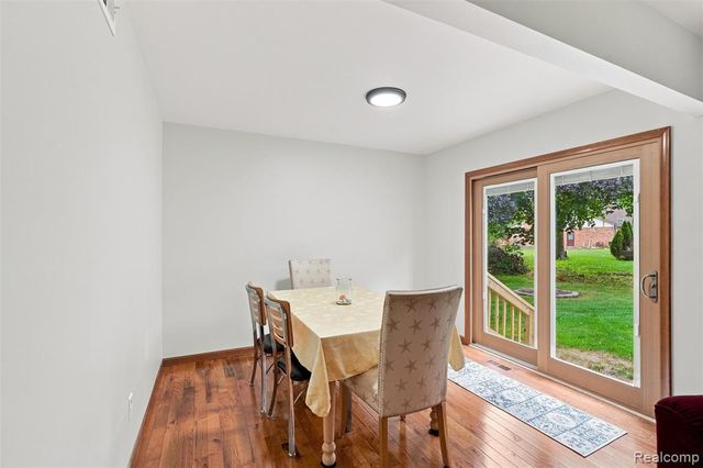 793 N Adams Road, Rochester Hills, MI 48309