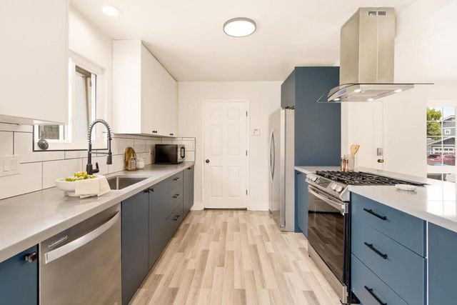 3501 Exeter Drive, San Bruno, CA 94066