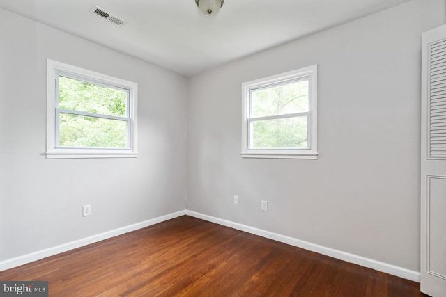 3206 BURBANK LN, Woodbridge, VA 22193