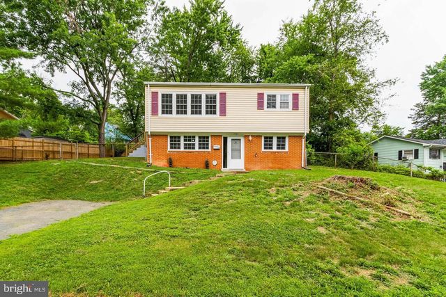 3206 BURBANK LN, Woodbridge, VA 22193