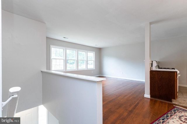 3206 BURBANK LN, Woodbridge, VA 22193